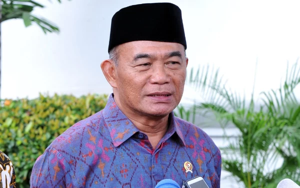 Thumbnail Menko PMK Tegaskan Penerima Bansos Korban Judi Online Bukan Pelaku