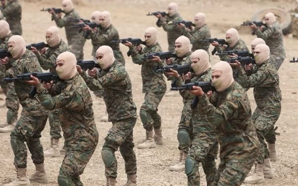 Thumbnail Israel Bersiap Serang Lebanon, Pejuang Timur Tengah Ancang-Ancang Gabung Hezbollah