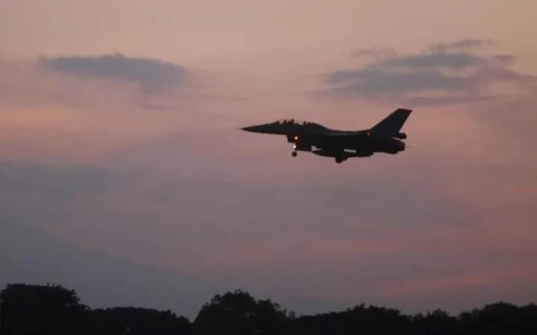 Tingkatkan Kemampuan Tempur, Lanud Iswahjudi Gelar Latihan Terbang Malam
