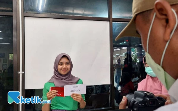 Thumbnail Segini Jumlah Penerima BLT DBHCHT Pacitan, Segera Cair Bulan Depan?