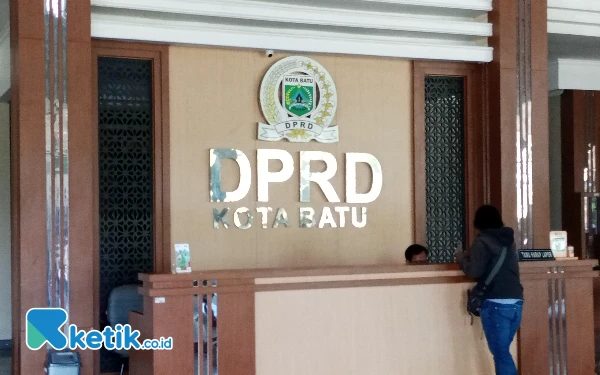 Thumbnail Meski Maju Pilkada, Anggota DPRD Kota Batu Terpilih Tetap Dilantik