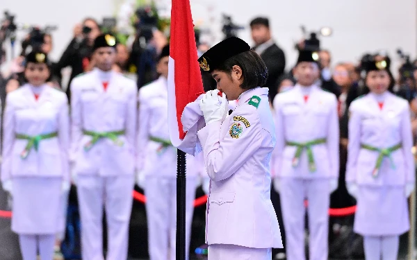 Thumbnail Dirjen HAM Buka Suara Soal Larangan Paskibraka Gunakan Jilbab