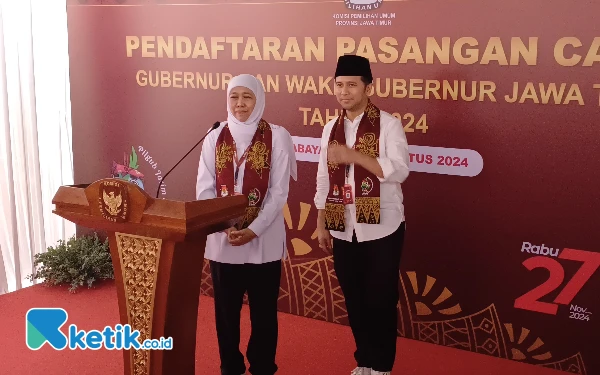 Thumbnail Pasangan Khofifah-Emil Akan Jalani Tes Kesehatan Besok, Ini Tempatnya