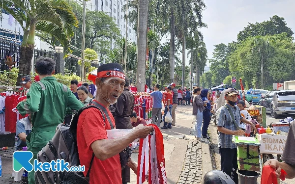 Thumbnail Berita - Ingin Nonton Langsung Timnas Indonesia vs China di GBK? Begini Cara-Caranya