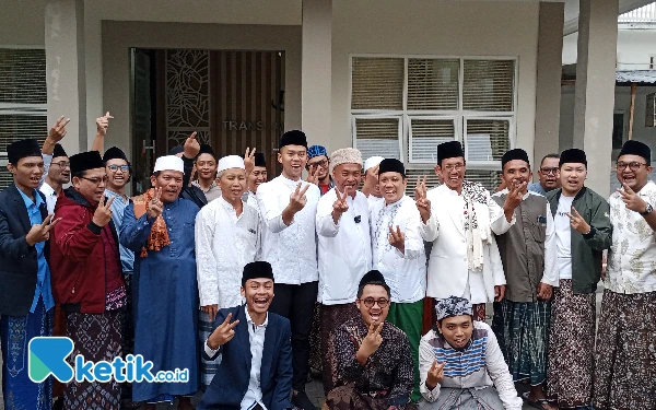Thumbnail Kyai dan Gus di Kota Batu Siap Menangkan Paslon Guru di Pilkada Kota Batu
