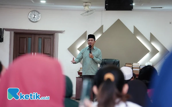 Thumbnail Cabup Bandung Dadang Supriatna Blak-blakan Tidak Bisa Bayar Puluhan Ribu Relawan Pendukungnya