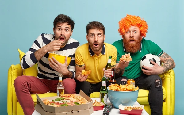 Thumbnail 8 Rekomendasi Camilan yang Cocok saat Nonton Bola