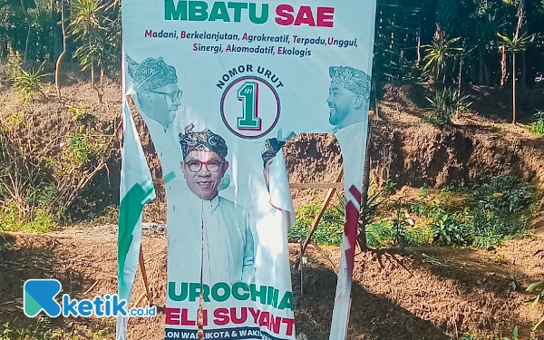 Thumbnail APK Diduga Dirusak, Paslon Wali Kota Batu Nurochman-Heli Lapor Bawaslu