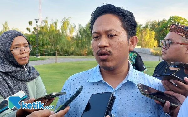 Thumbnail Dekatkan Diri ke Masyarakat, Bawaslu Surabaya Luncurkan Cangkruk Pengawasan di 31 Warkop