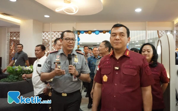 Thumbnail Tingkatkan Pelayanan Keimigrasian, Kemenkumham Jatim Buat Immigration Lounge di Mall