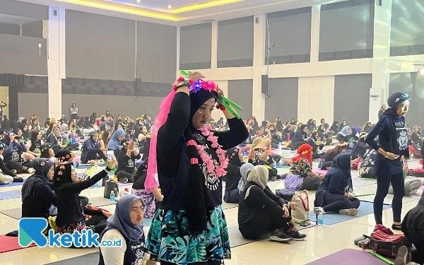 Perayaan 2nd Anniversary PoundArema, Olahraga Asik dengan Atribut Pantai