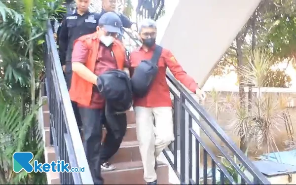 Thumbnail Tiga Hakim Pembebas Ronald Tannur Dipindahkan ke Jakarta, Kecil Kemungkinan Sidang di Surabaya
