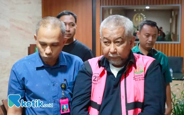 Thumbnail Setelah di Kejagung, Eks Dirjen Perkeretaapian Jadi Tersangka Lagi di Kejati Sumsel