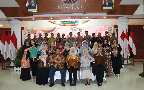 Thumbnail Dinas Perpustakaan dan Kearsipan Jatim Ajak Masyarakat Sadar Arsip