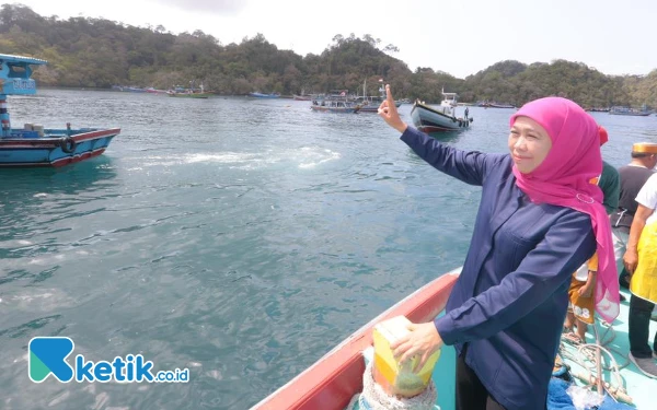 Thumbnail Khofifah Puji Presiden Prabowo Hapus Kredit Macet UMKM