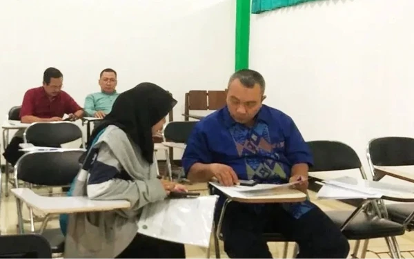 Unsuri Surabaya Buka Rekrutmen untuk Dosen dan Staf Administrasi, Segera Daftar!
