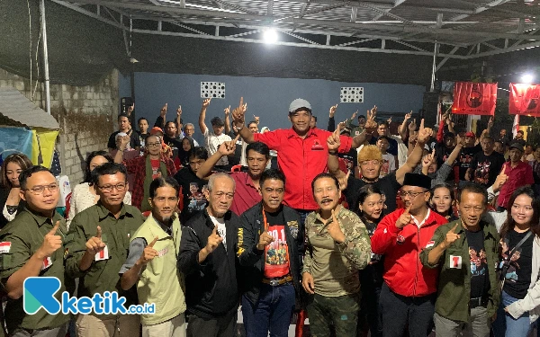 Thumbnail Paslon Wali Kota Blitar Bambang-Bayu Sapa Warga: Sekarang Bukan Zamannya Intimidasi Sesama Kita