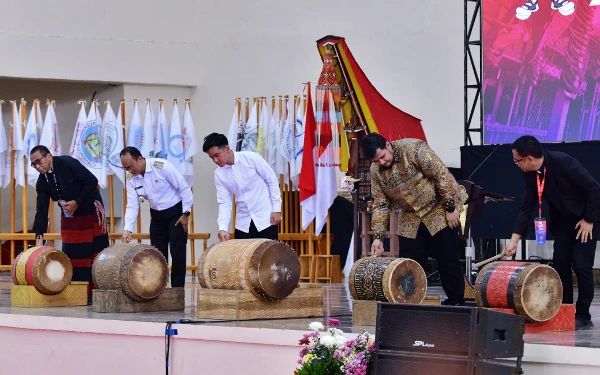 Thumbnail Prof Zudan Dampingi Wapres Gibran dalam Penutupan Sidang Raya PGI
