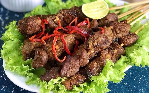 Thumbnail Loving Life Restaurant Surabaya: Destinasi Vegetarian dan Vegan dengan Konsep Ballroom Unik