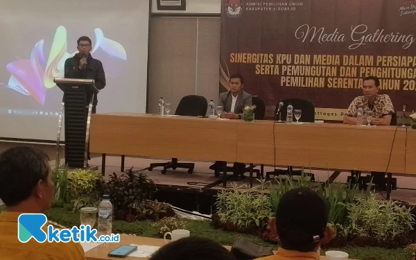 Thumbnail KPU Sidoarjo Ajak Pers Edukasi Masyarakat agar Pahami Dinamika Politik dan Tentukan Keputusan Tepat