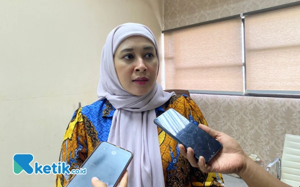 Thumbnail Mensos Temukan Keluarga PKH Tak Dapat Bantuan, DPRD Surabaya Pertanyakan Data Dinsos