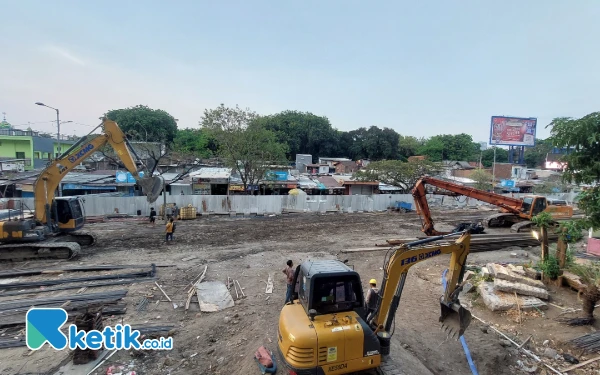 Thumbnail Harus Geser Pipa PDAM, Pembangunan Terowongan TIJ-KBS Molor