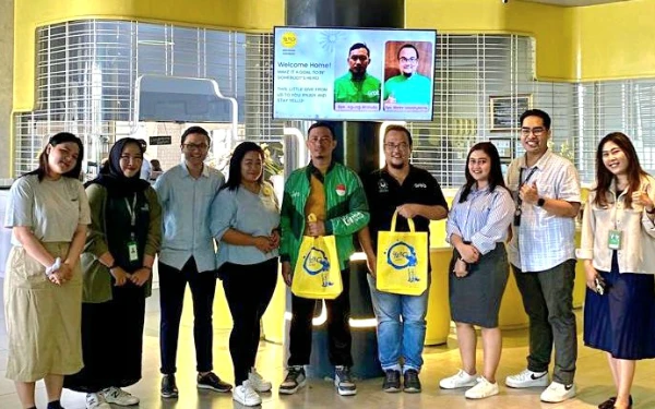 Thumbnail Rayakan Hari Pahlawan, Yello Hotel Surabaya Bagi-Bagi Voucher Menginap Gratis untuk Ojol