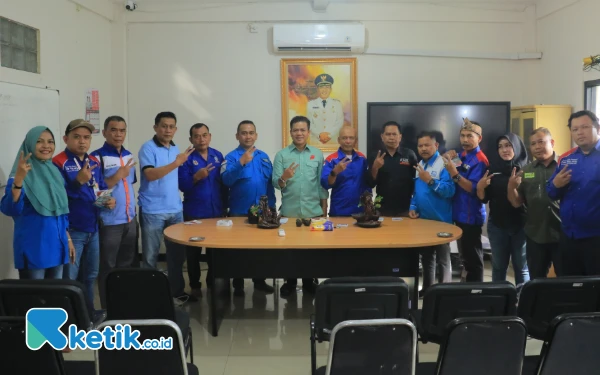 Puluhan Ribu Buruh Kabupaten Bandung Kerahkan Dukungan ke Dadang Supriatna-Ali Syakieb