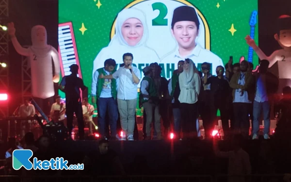 Thumbnail Emil Dardak saat Ajak Gen-Z Nyoblos ke TPS: Nomor 1 Dibuka, Nomor 2 Dicoblos, Nomor 3 Ditutup