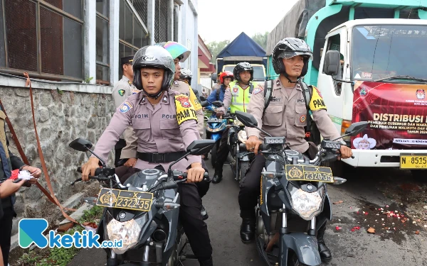 Thumbnail Polres Batu Jaga Ketat Pendistribusian Logistik Pilkada 2024