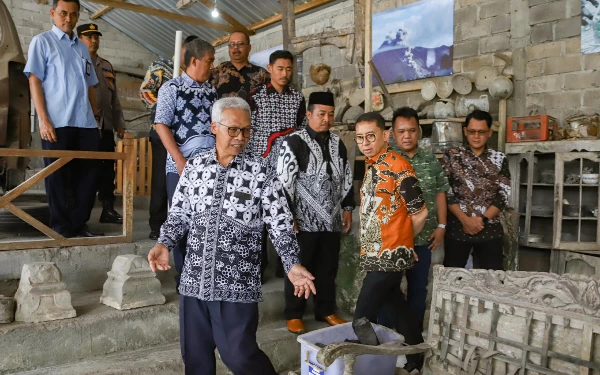 Thumbnail Kunjungi Sleman, Menteri Kebudayaan Fadli Zon Sebut Pentingnya Keberadaan Museum