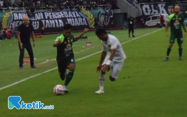 Thumbnail Persebaya Kalahkan Arema FC 3-2, Uston Nawawi  Kurang Puas