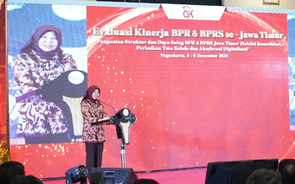 Thumbnail Penguatan Daya Saing BPR dan BPRS, OJK Jatim Gelar Rapat Evaluasi