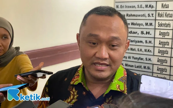 Thumbnail Dirut PD Pasar Tanggapi Soal 2 Pejabatnya Terjerat Korupsi