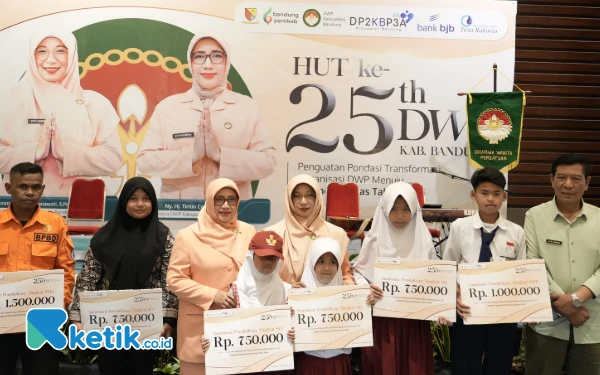 Thumbnail Peringati HUT ke-25, Dharma Wanita Persatuan Terus Bertransformasi dan Perkuat Pondasi Organisasi