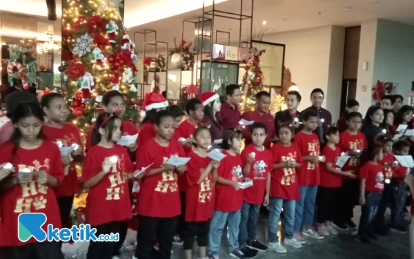 Swiss-Belinn Airport Surabaya Ajak Panti Asuhan St. Beatrix Christmas Lighting dan Nikmati Beef Betutu