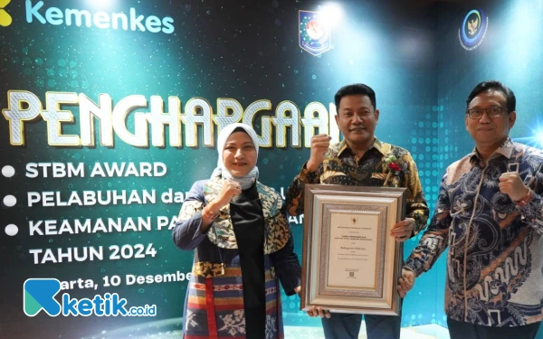 Thumbnail Sidoarjo Raih STBM Award 2024, Bukti Sukses Wujudkan Sanitasi Sehat Bersama Masyarakat