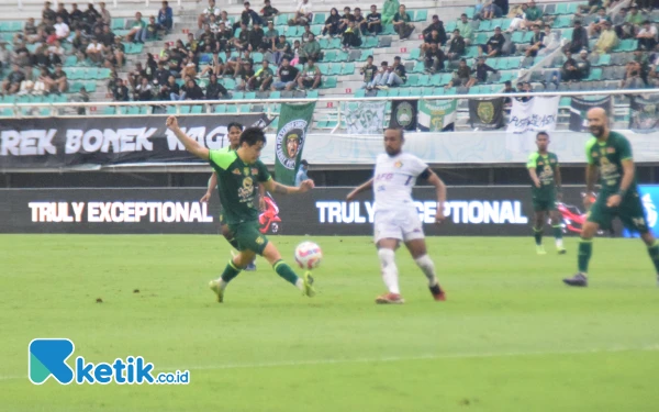 Thumbnail Tumbangkan Persik Kediri 4-1, Paul Munster Puas dengan Permainan Persebaya