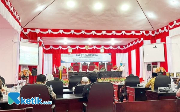 Thumbnail Berita - DPRD Halmahera Selatan Dipimpin Legislator Perempuan