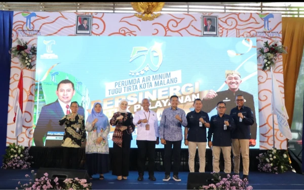 Thumbnail Peringati HUT ke-50, Perumda Tugu Tirta Kota Malang, Dirut Priyo Beri 3 Kado Istimewa