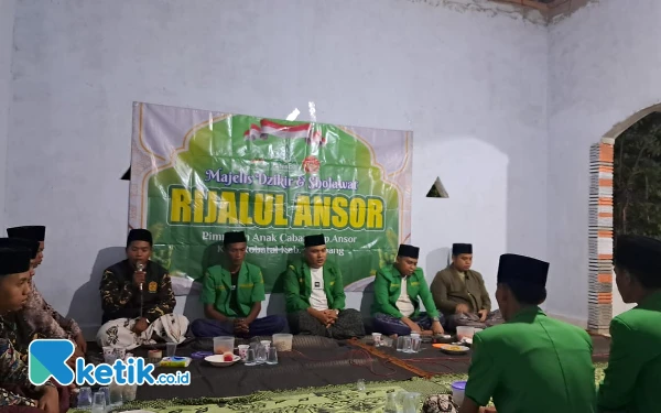 Thumbnail Bersama Pengurus PW GP Ansor Jatim, Ansor Robatal Gelar Rutinan Dzikir dan Sholawat