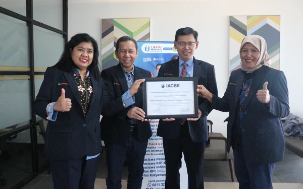 Thumbnail UHW Perbanas Raih Akreditasi Internasional IACBE, Perkuat Posisi di Kancah Global