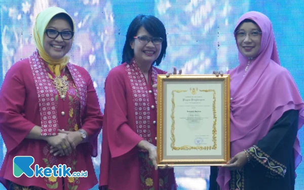 Thumbnail Kabupaten Bandung Raih Penghargaan Terbaik Implementasi Pengarusutamaan Gender se-Jawa Barat