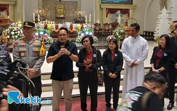 Thumbnail Polda Jatim Siagakan 13.724 Personel, Pj Gubernur Minta Para Jemaat Menjaga Keamanan Bersama Hari Natal
