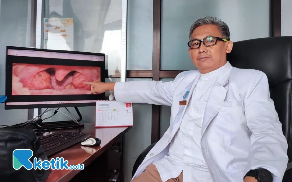 Thumbnail Atasi Radang Amandel? Ini Kata Dokter Spesialis THT RSUD dr. Darsono Pacitan