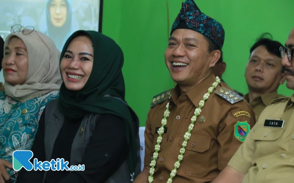 Thumbnail Bupati Bandung Bagikan Lagi Ribuan Ijazah yang Tertahan di Sekolah Secara Gratis