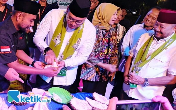 Thumbnail Wamentan RI Hadiri Festival Tani dan Durian Nusantara Bondowoso