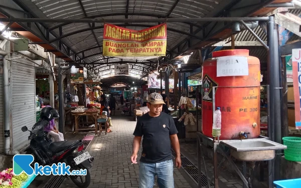 Thumbnail Dugaan Pungli di Pasar Garum, Pedagang Harap Pemkab Blitar Bertindak Tegas
