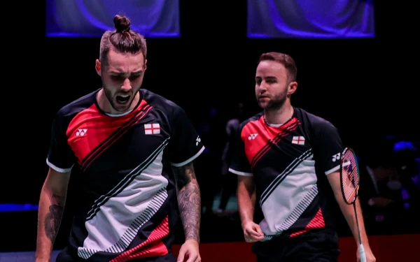 Thumbnail Malaysia Open 2025: He Jing Ting/Ren Xiang Yu Jadi Tumbal Babak Awal Ben Lane/Sean Vendy