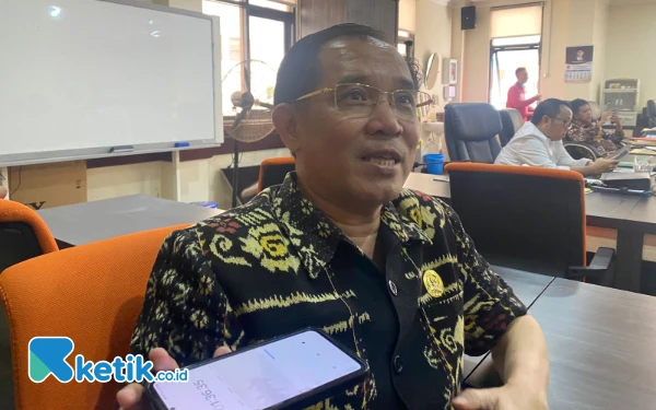 Thumbnail Soal Kantin Sekolah Terdampak MBG, DPRD Surabaya Minta Vendor Katering Rangkul UMKM